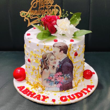 Anniversary cake pineapple 2kg